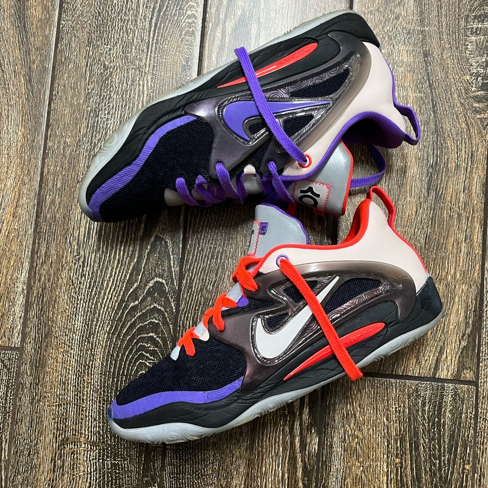 Nike - KD 15!! - Mens 12 … Great Condition!